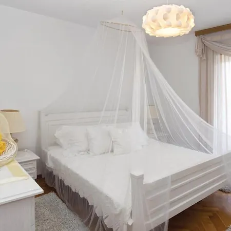 Appartement Luxardo *